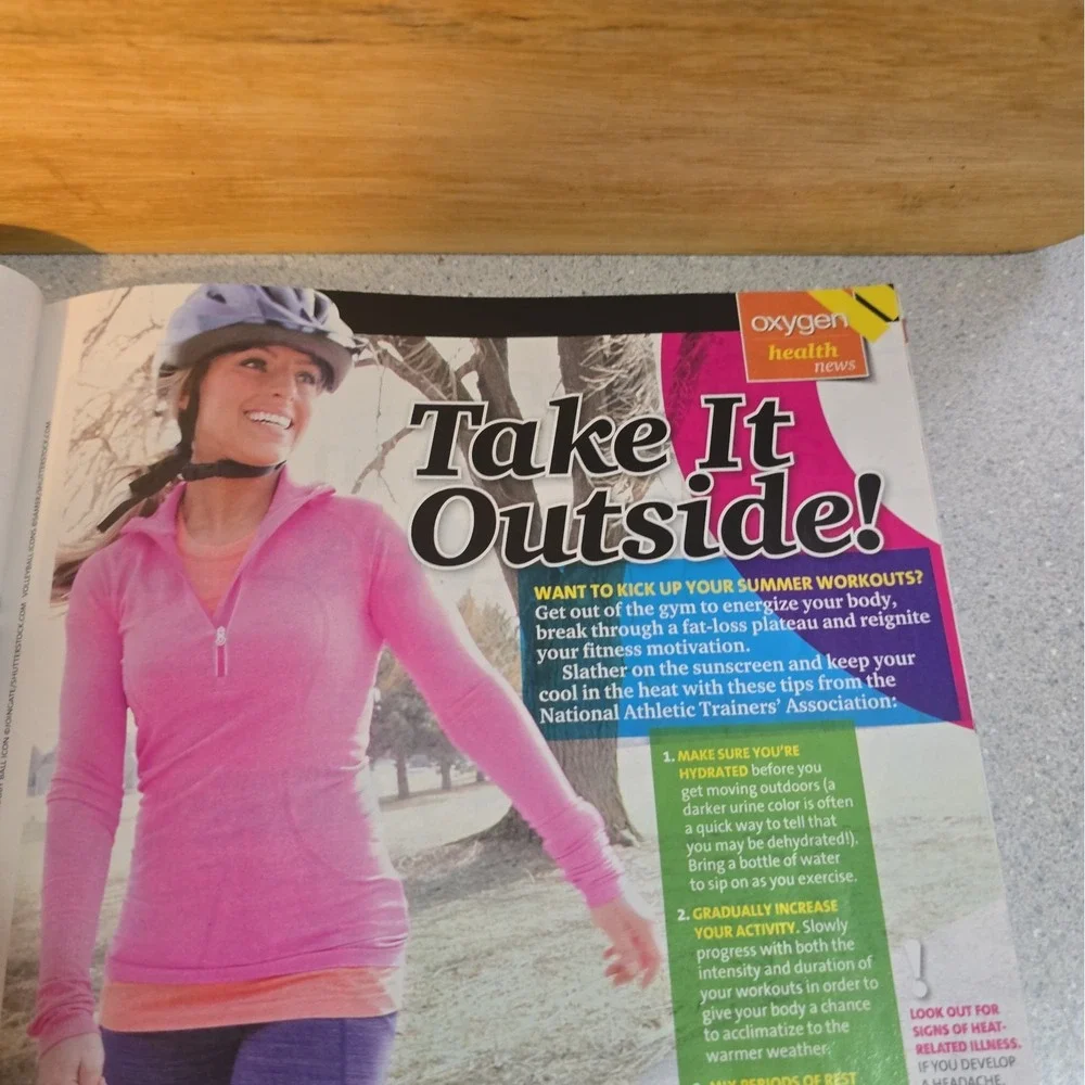2012 June Oxygen Magazine Chady Dunmore Cover Jamie Eason Column 2012 Arnold
